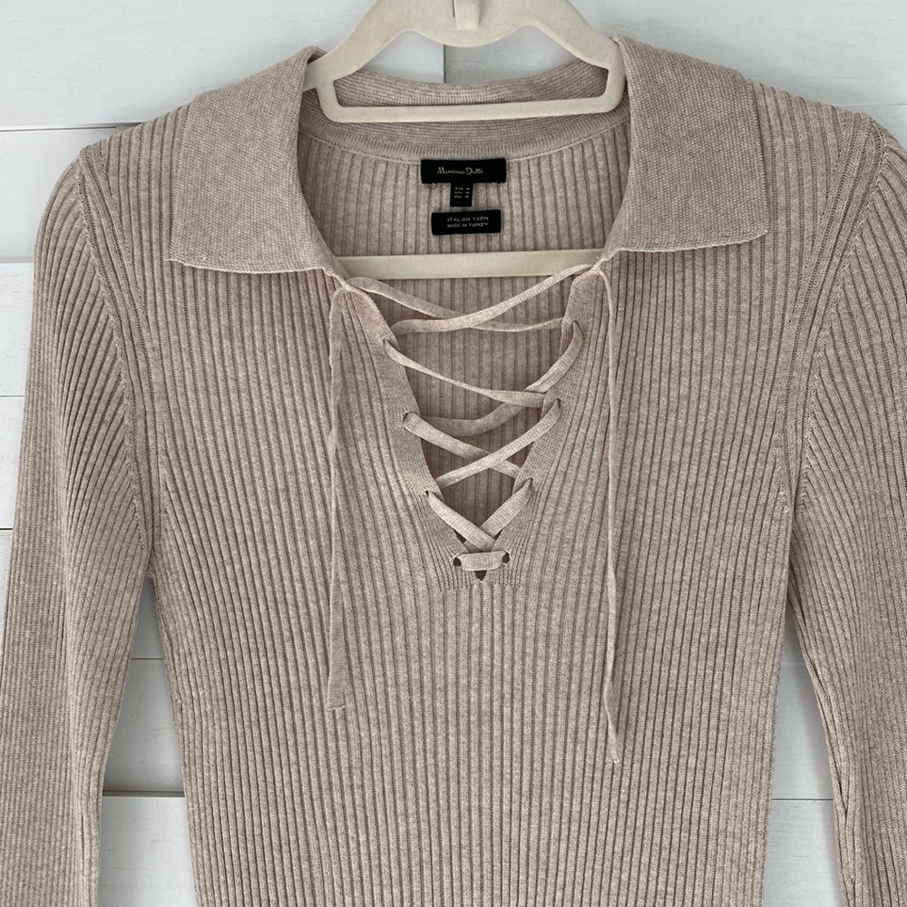 Mussimo Dutti sweater.
